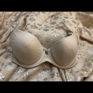 Body by Victoria 36C white bra